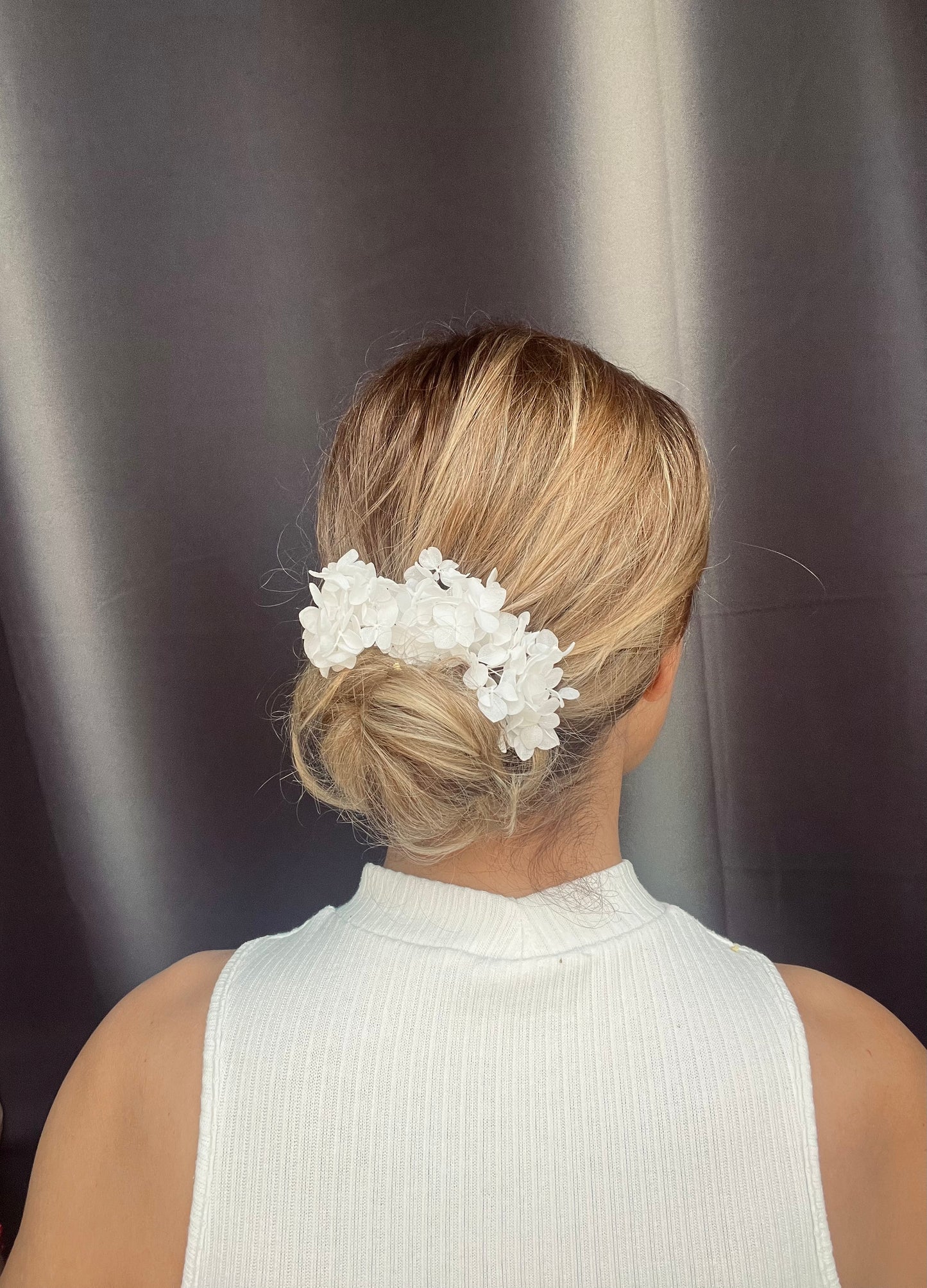Boho Bridal Hair Pins with Preserved Hydrangeas for Wedding