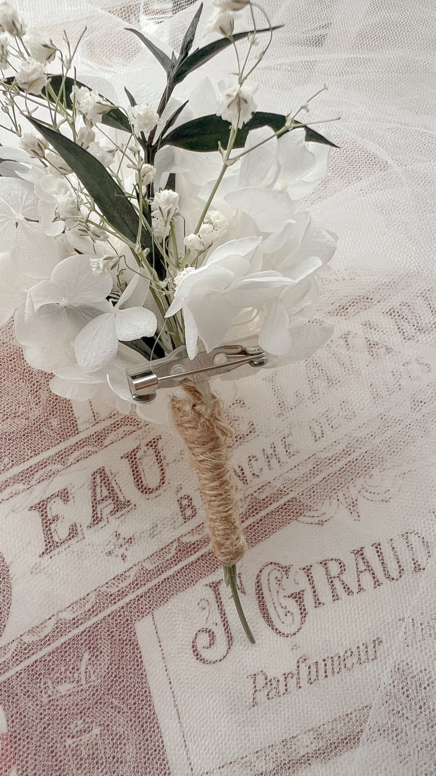 White Rose Boutonniere, Floral Corsage Buttonhole with Eucalyptus and Hydrangea, Grooms Buttonhole Wedding Accessories