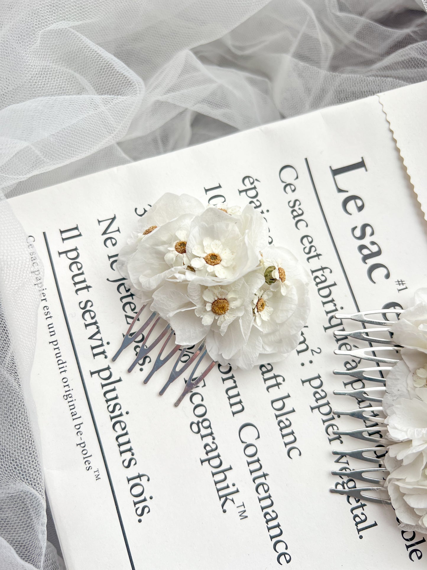 Dried Daisy Headpiece for Wedding with Preserved Hydrangeas