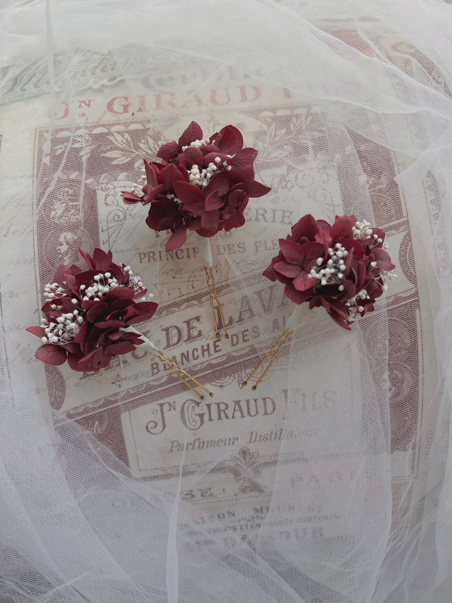 Burgundy Floral Headpiece, Hydrangea and Gypsophila Hair Pin Set of 3 for Wedding, Bridal Hair Accessories