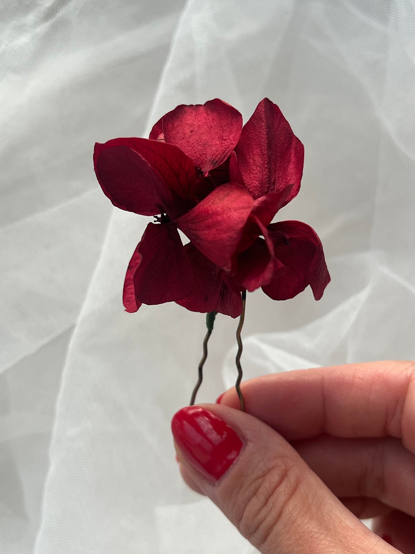 Red Preserved Hydrangea Hair Pin