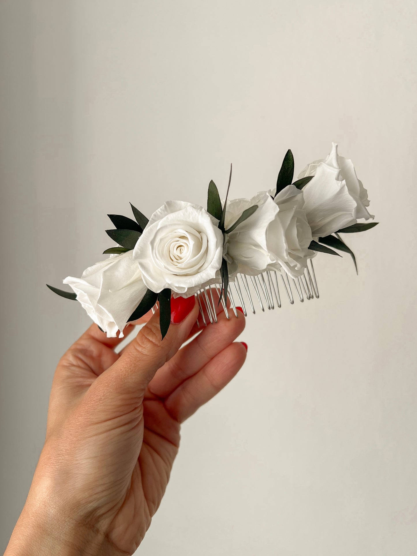 Boho White Rose And Eucalyptus Wedding Hair Comb, White and Green Olive Leaves Flower Comb, Rustic Bridal Wedding Accessories Silver Gold UK