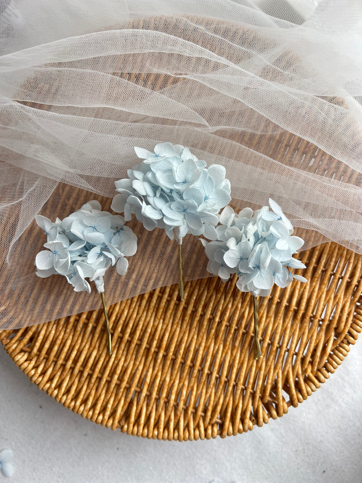 Light Blue Floral Hair Pins for Brides, Bridal Headpiece Something Blue Wedding Accessories