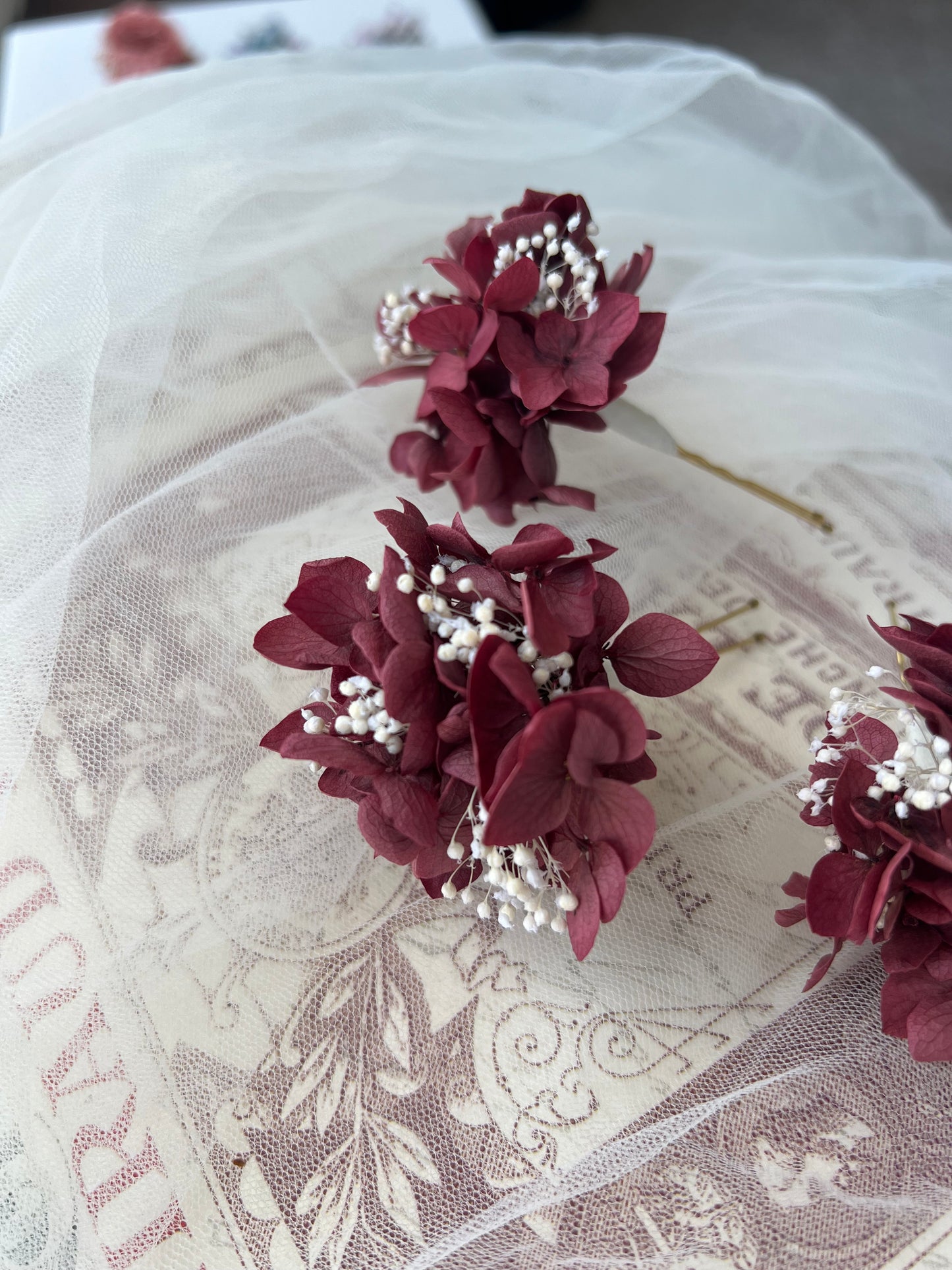 Burgundy Floral Headpiece, Hydrangea and Gypsophila Hair Pin Set of 3 for Wedding, Bridal Hair Accessories